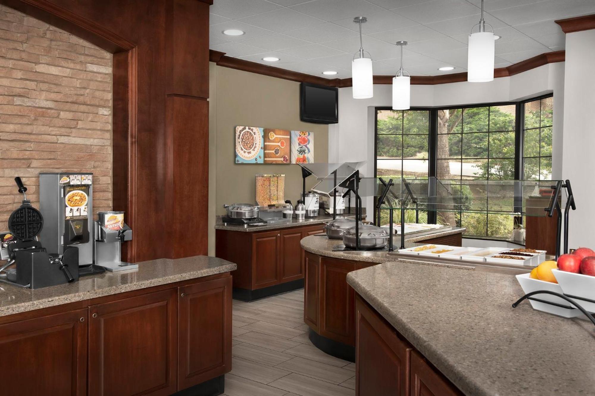 Staybridge Suites Columbia By Ihg Extérieur photo