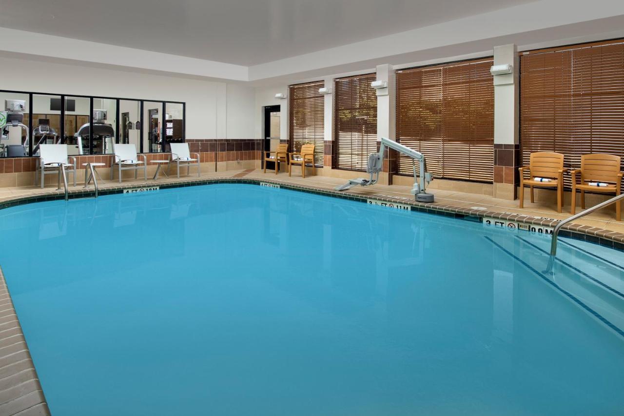 Staybridge Suites Columbia By Ihg Extérieur photo